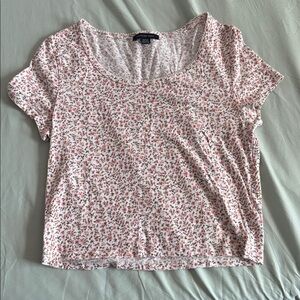 American Eagle Floral Fitted Baby Tee Medium